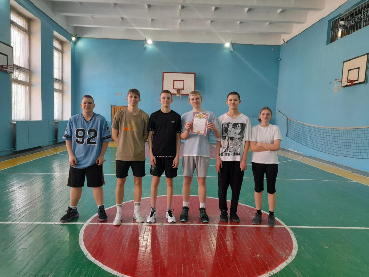 Соревнования по баскетболу в рамках спартакиады гимназии «Кубок директора».